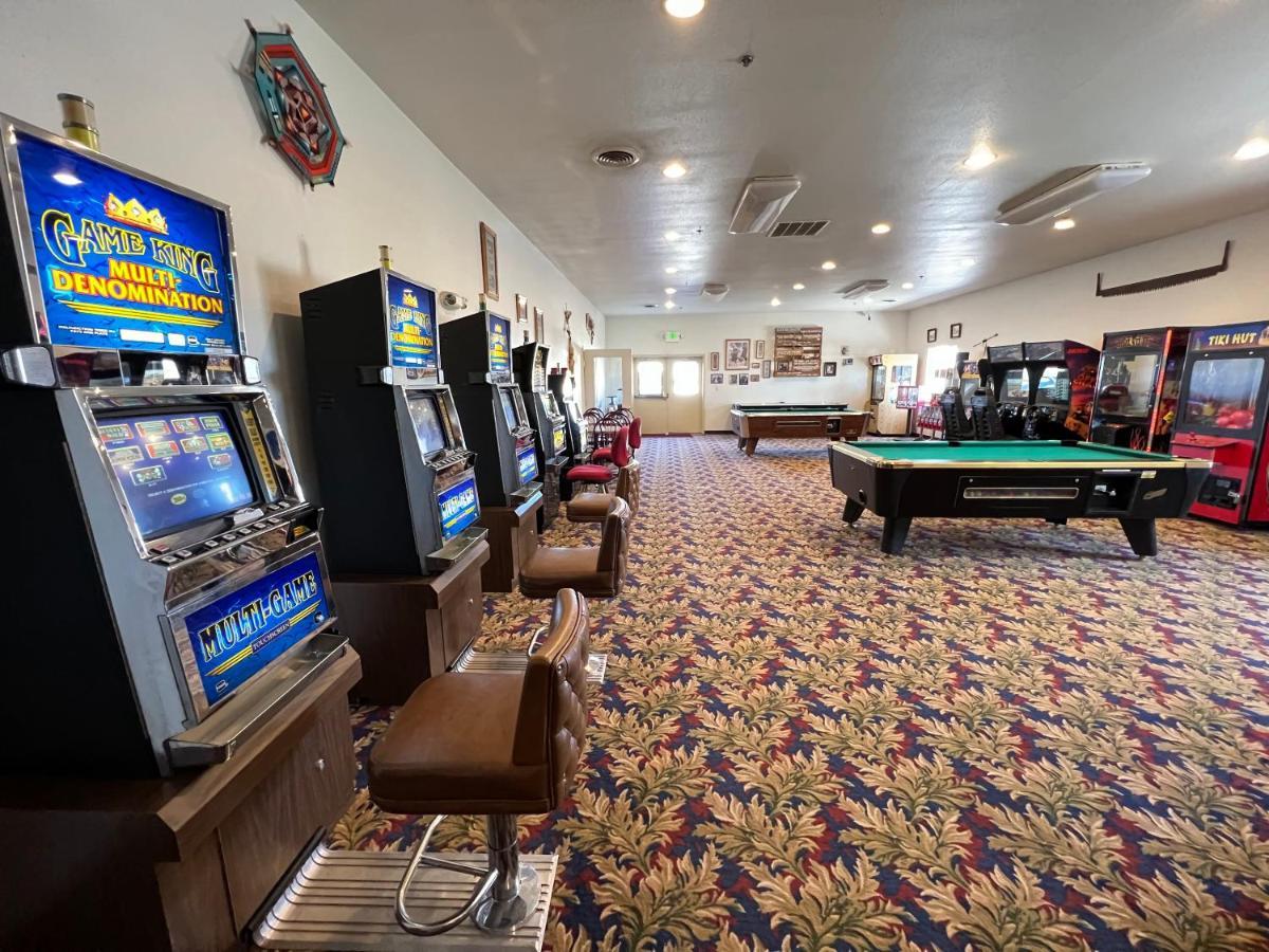 Border Inn Casino Baker 外观 照片