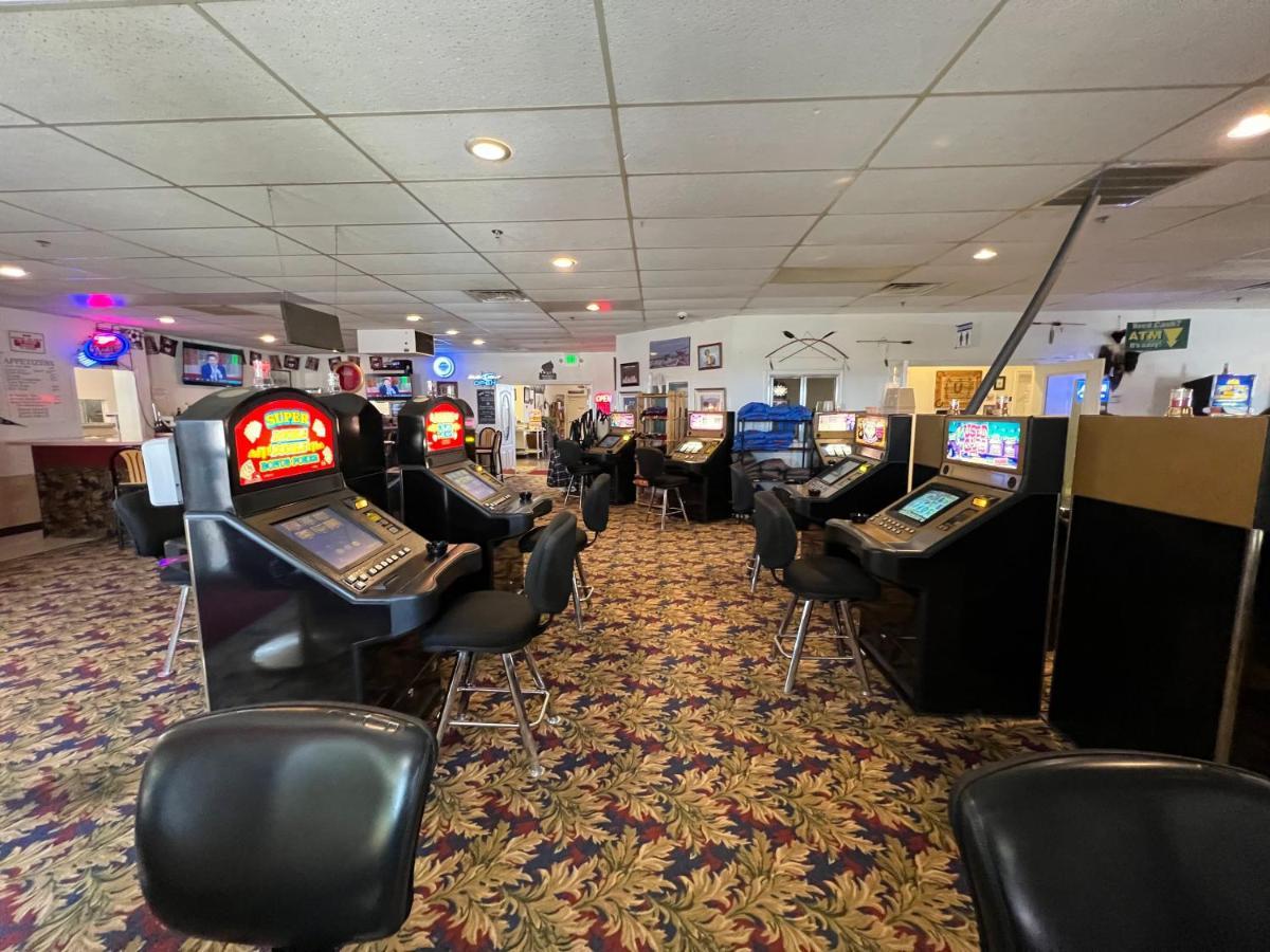 Border Inn Casino Baker 外观 照片